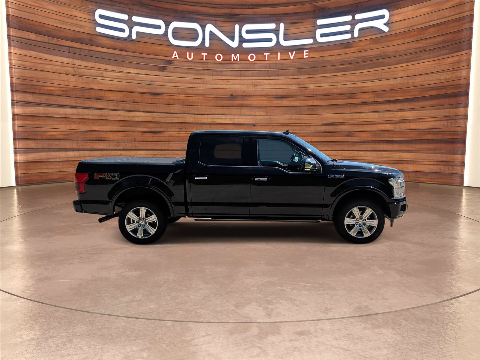 Used 2019 Ford F150 Platinum w/ Equipment Group 701A Luxury AWD/4WD image 8
