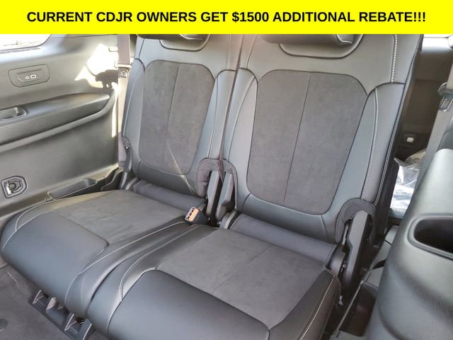 New 2025 Jeep Grand Cherokee L Altitude image 17