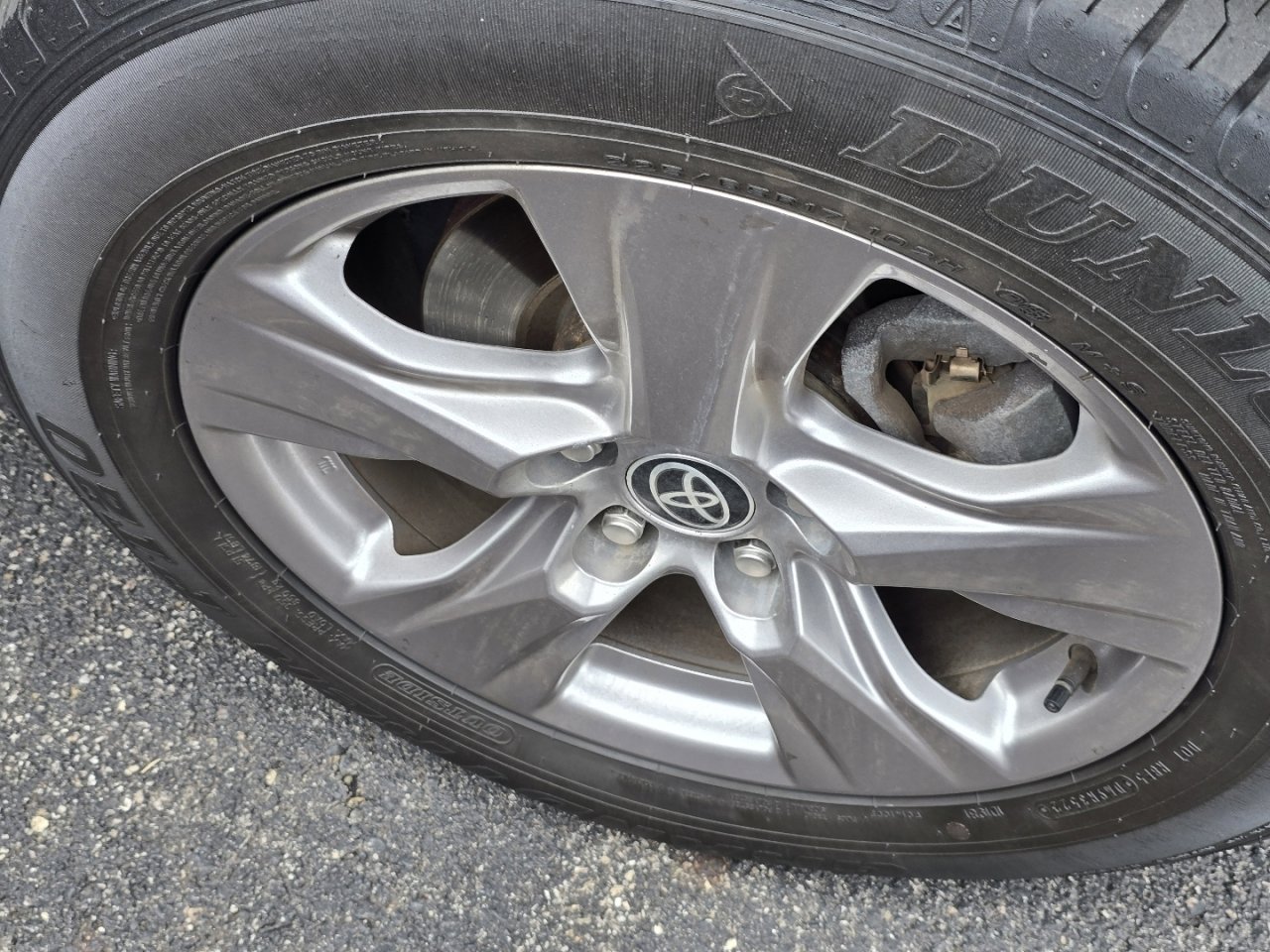 Used 2023 Toyota RAV4 XLE image 11