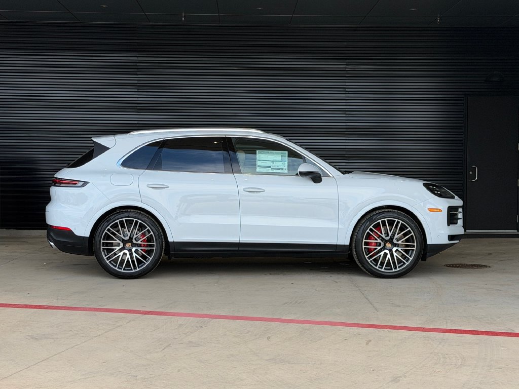 New 2026 Porsche Cayenne S AWD/4WD image 10