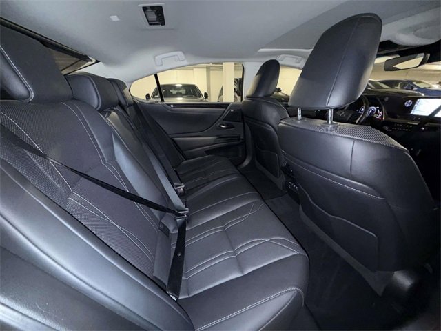 Certified 2021 Lexus ES 300h w/ Accessory Package image 16