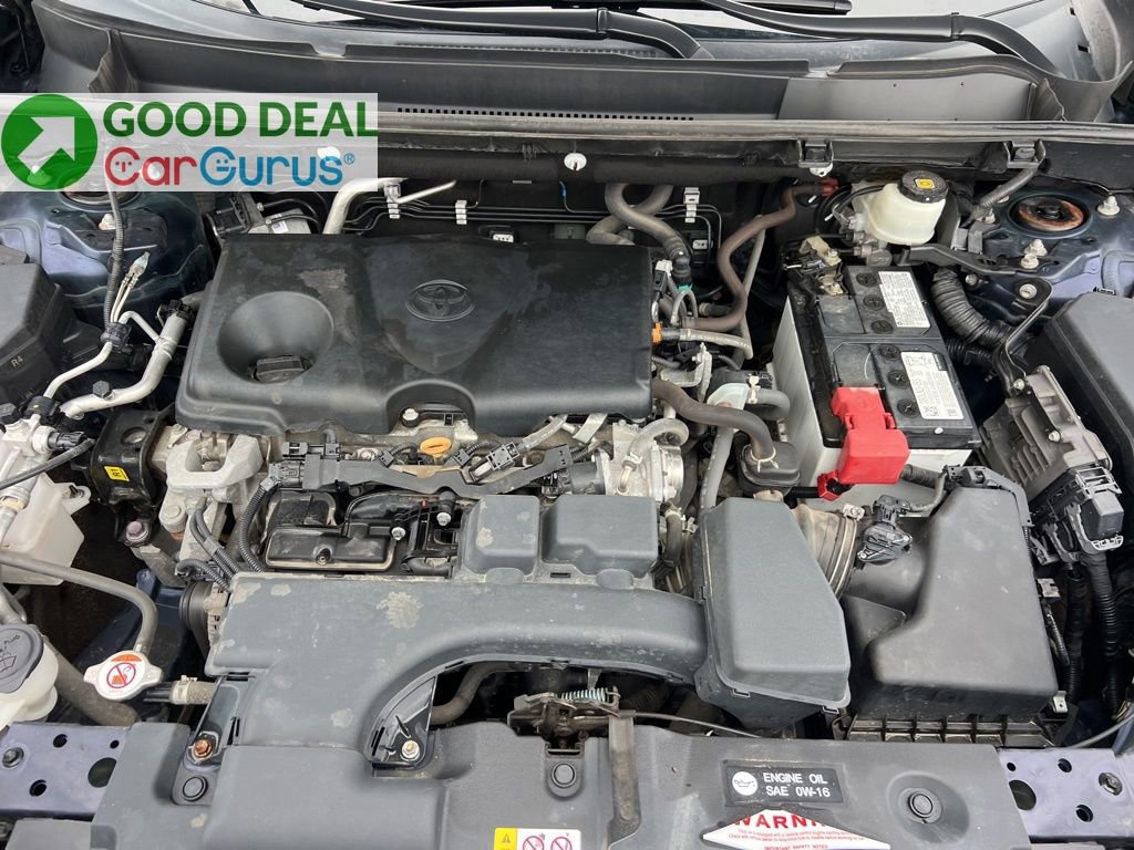 Used 2022 Toyota RAV4 XLE w/ Convenience Package image 29