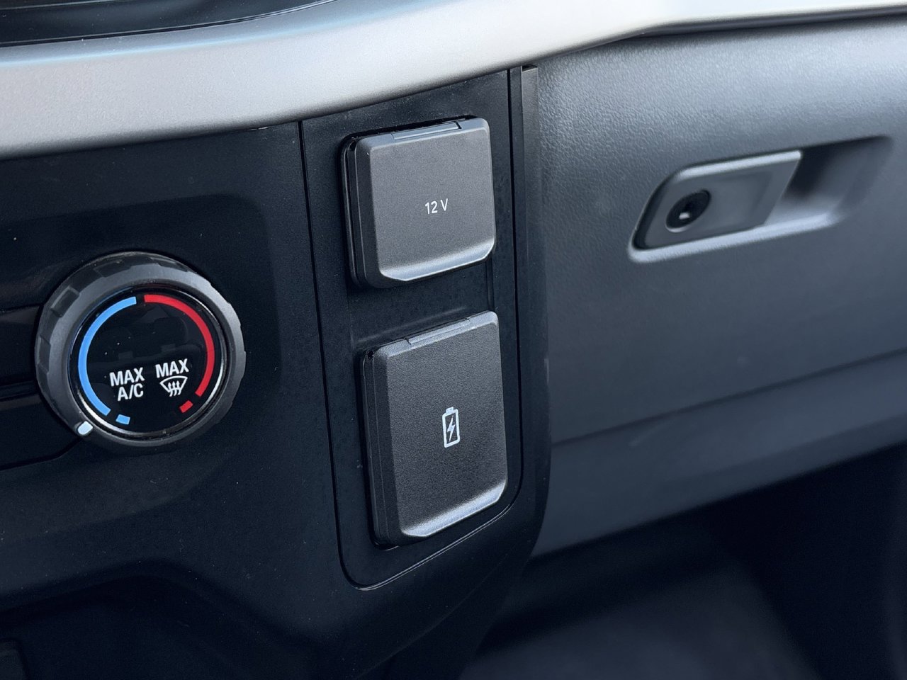 Certified 2023 Ford F150 XL AWD/4WD image 23