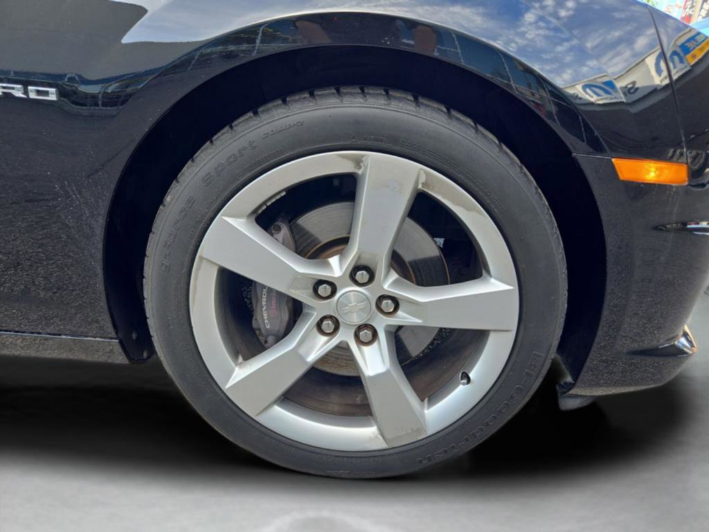 Used 2010 Chevrolet Camaro SS image 35