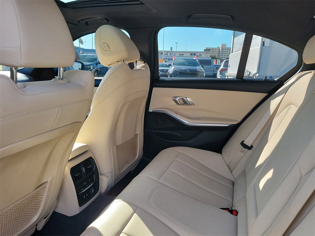 Used 2020 BMW 330i Sedan w/ Convenience Package image 6