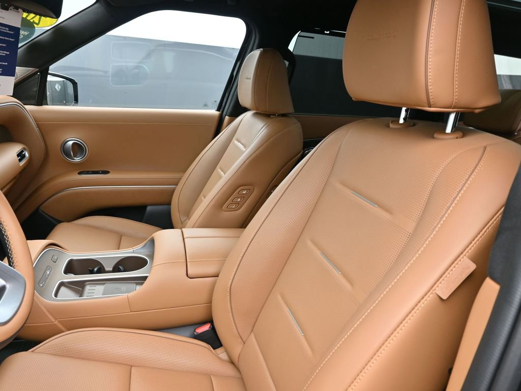 Used 2026 Hyundai Palisade Calligraphy image 11