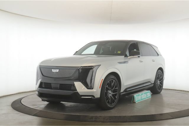 Used 2025 Cadillac Escalade IQ Sport 2 w/ LPO, ONYX Package image 10