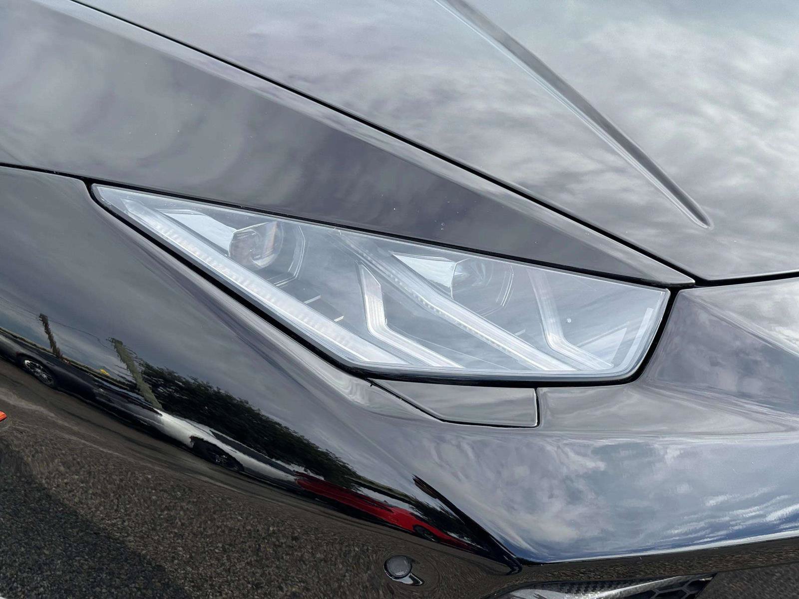 Used 2018 Lamborghini Huracan LP 580-2 RWD image 19