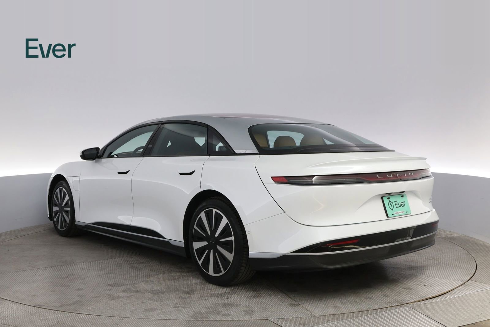 Used 2023 Lucid Air Touring image 17