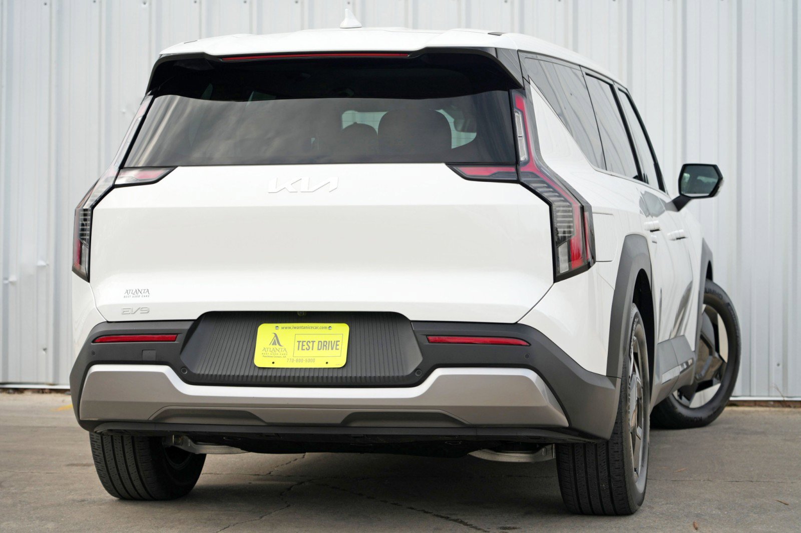 Used 2024 Kia EV9 Light Long Range image 4