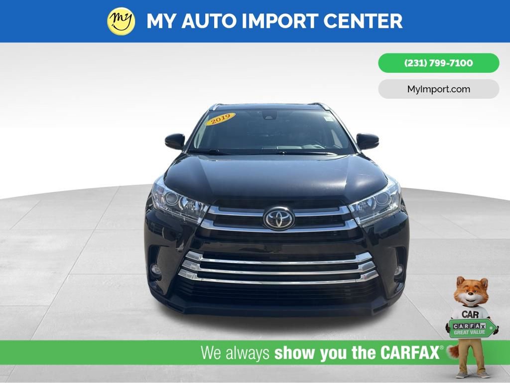 Used 2019 Toyota Highlander Limited AWD/4WD image 2