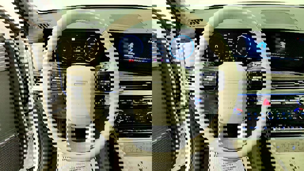 Used 2024 Hyundai Santa Fe Limited image 14