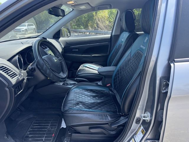 Used 2021 Mitsubishi Outlander Sport Black Edition image 9