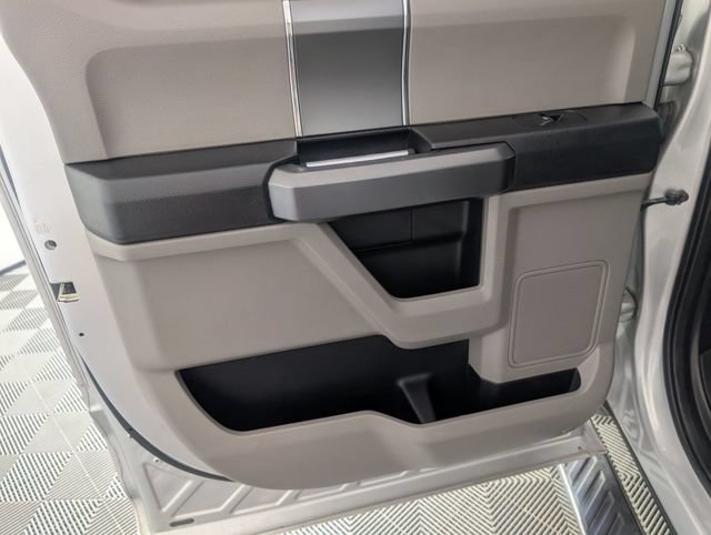 Used 2018 Ford F150 XLT w/ Equipment Group 302A Luxury AWD/4WD image 25