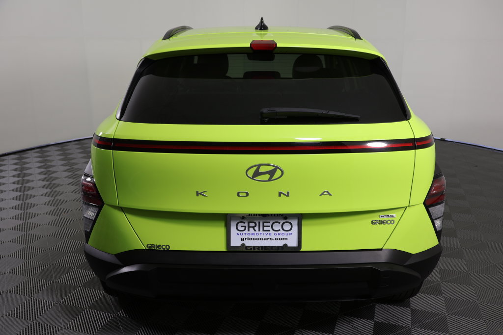 Used 2024 Hyundai Kona SEL AWD/4WD image 7