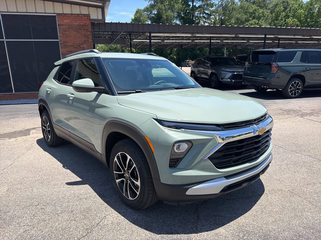 New 2026 Chevrolet TrailBlazer LT w/ Driver Confidence Package FWD image 4