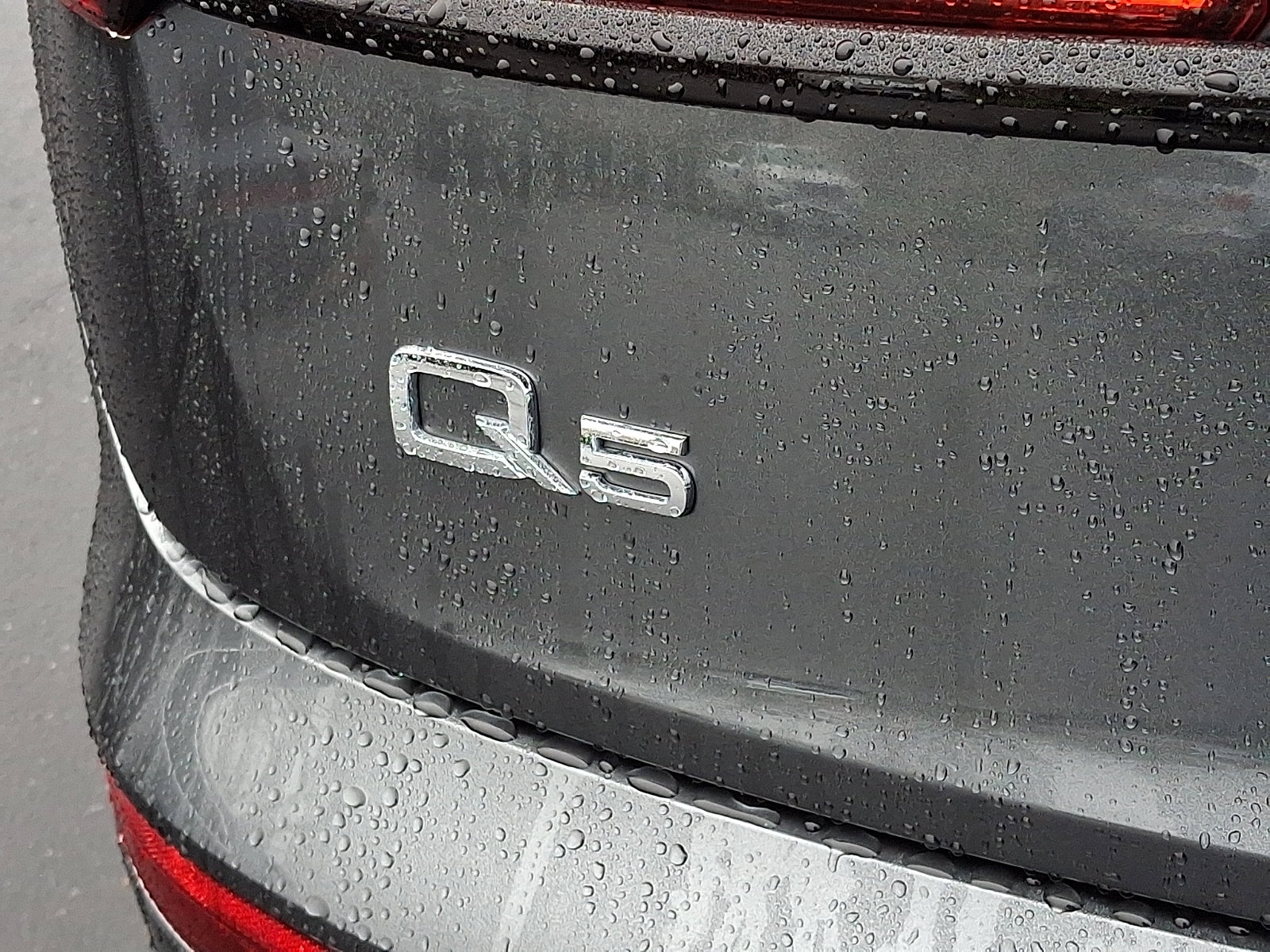 Certified 2025 Audi Q5 2.0T Premium image 30