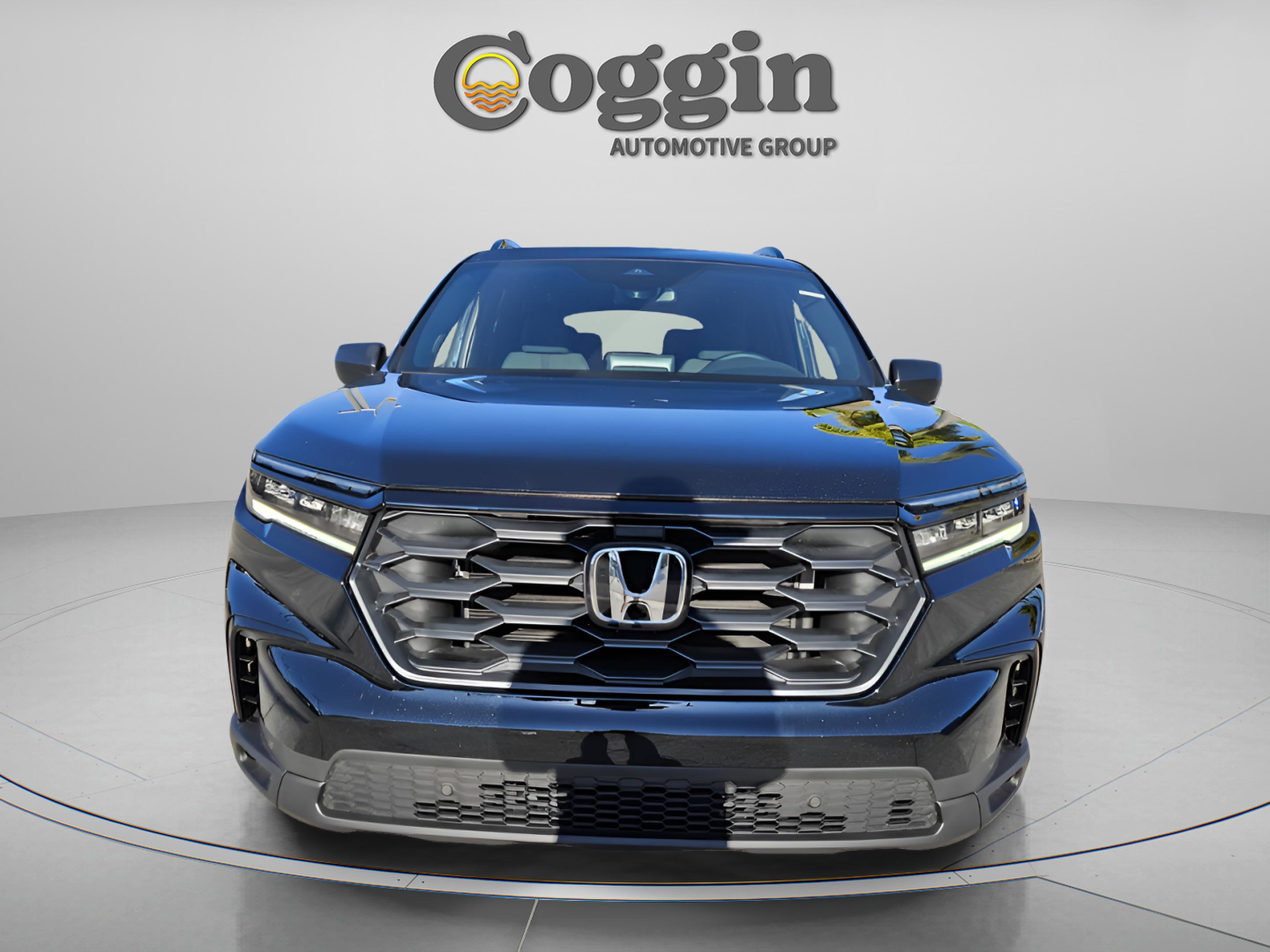 New 2025 Honda Pilot Sport image 8