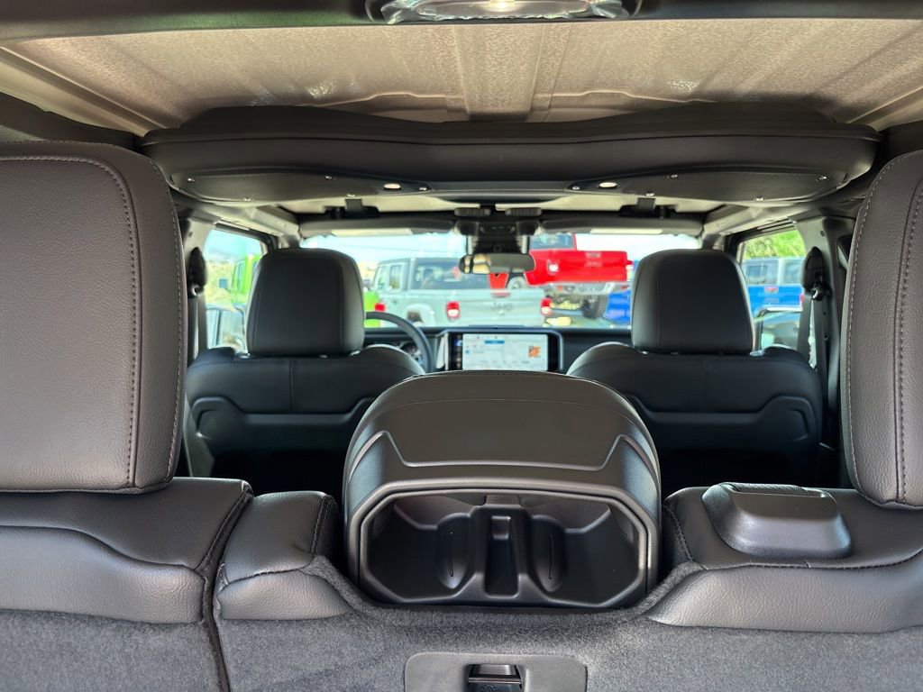 New 2025 Jeep Wrangler Unlimited Sahara image 46