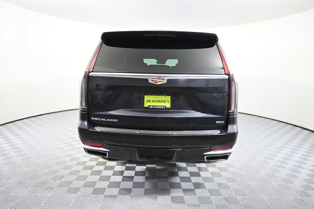 Used 2024 Cadillac Escalade ESV Luxury w/ LPO, Floor Liner Package AWD/4WD image 5