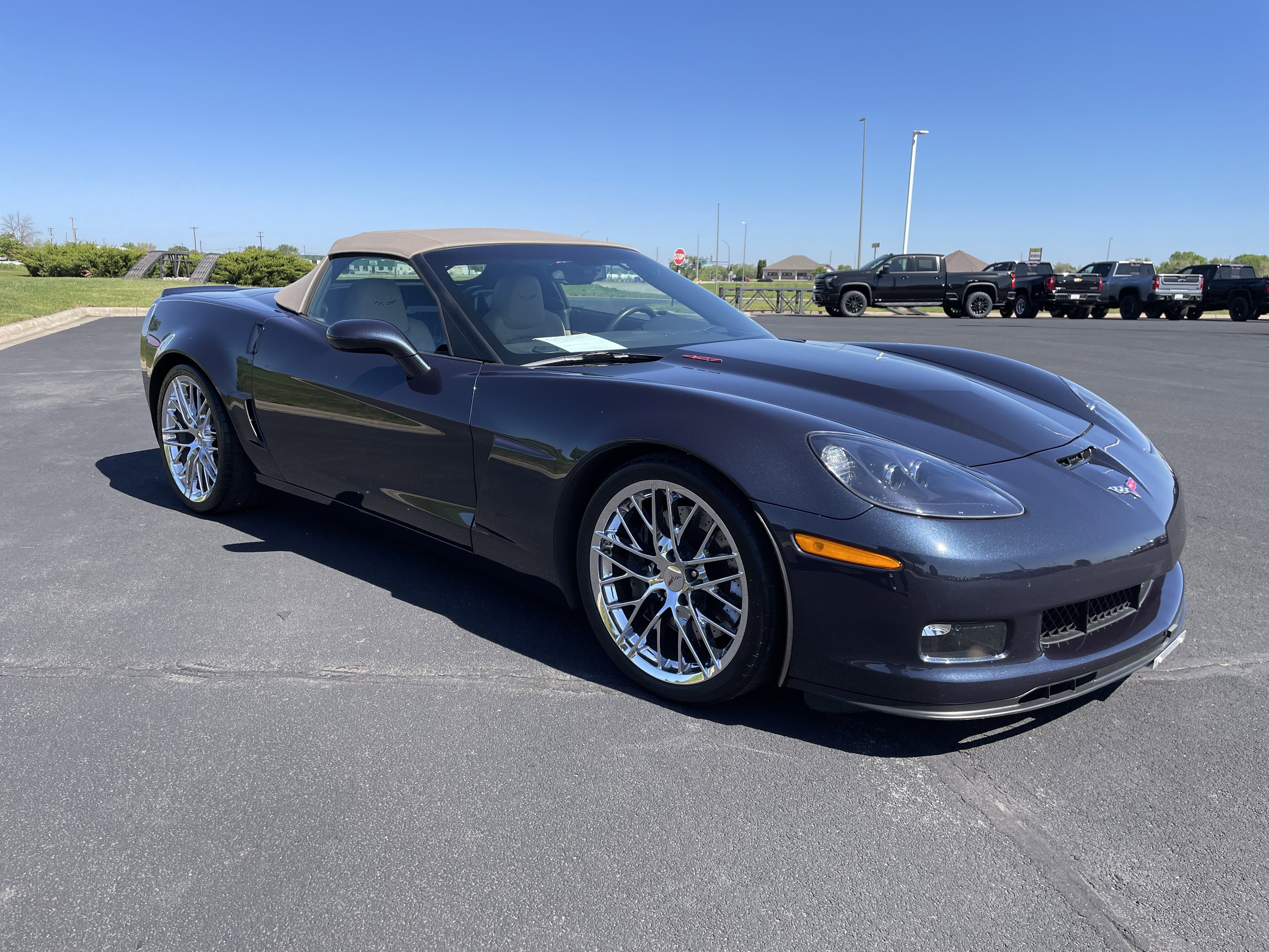 Used 2013 Chevrolet Corvette 427 w/ 1SB Preferred Equipment Group RWD image 7