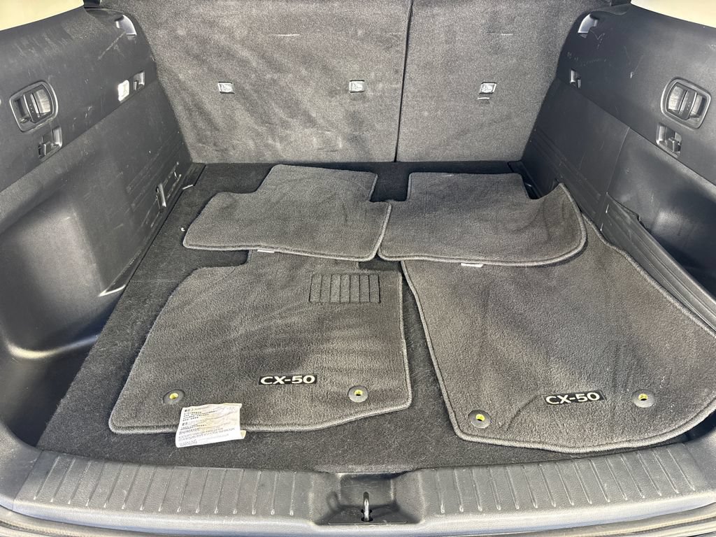 Certified 2025 MAZDA CX-50 AWD 2.5 Hybrid w/ Premium Pkg image 19