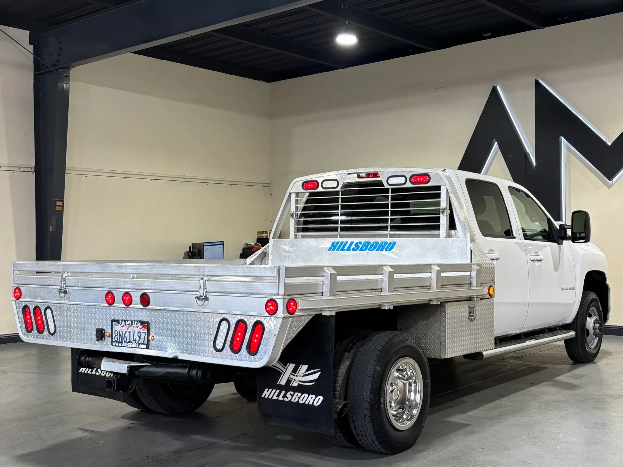 Used 2007 Chevrolet Silverado 3500 LTZ AWD/4WD image 6
