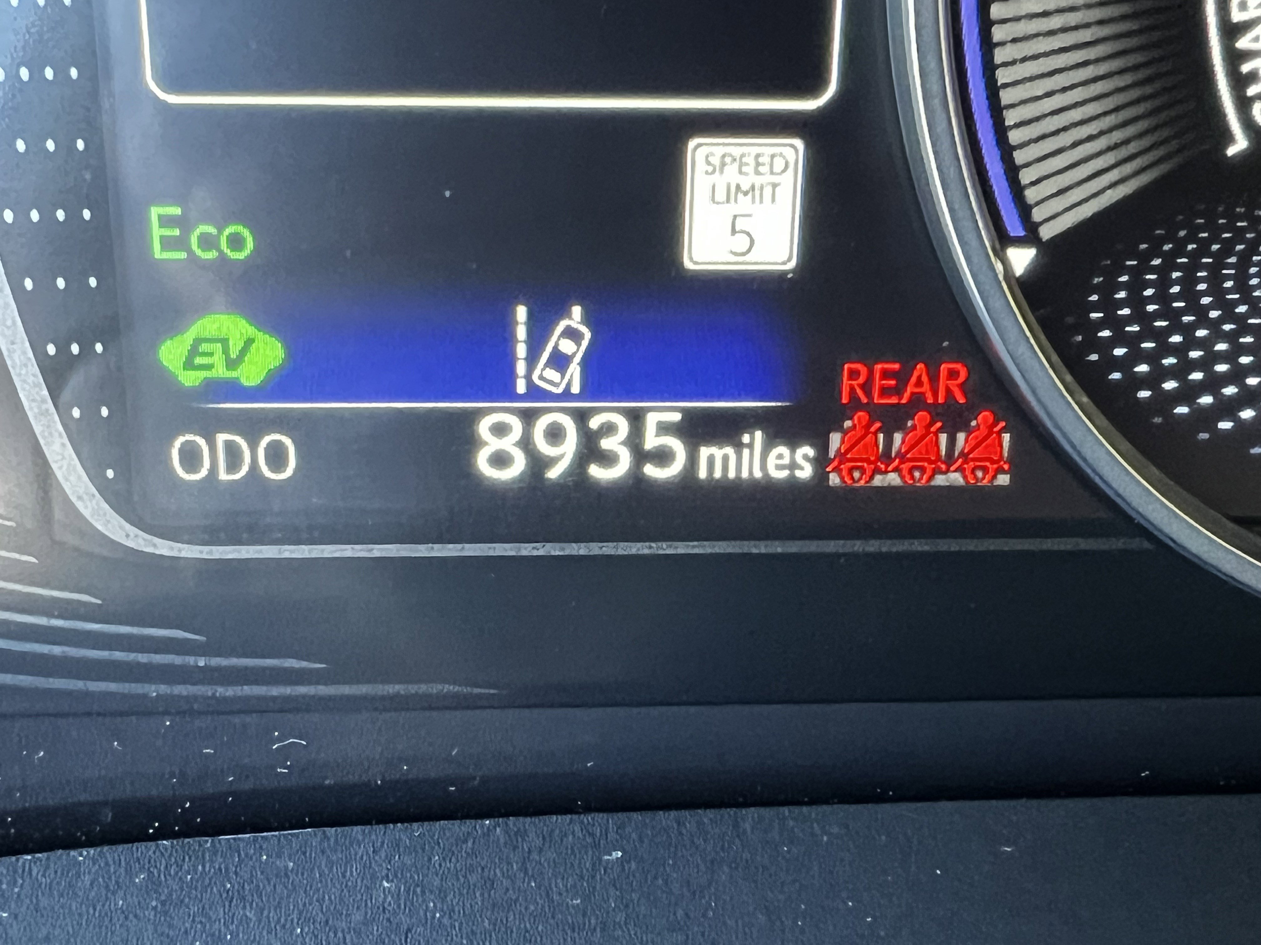 Certified 2025 Lexus ES 300h w/ Premium Package image 20