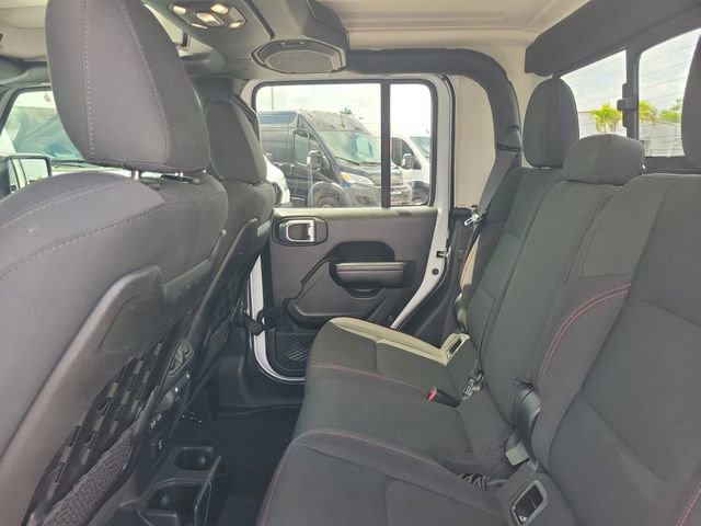 Used 2021 Jeep Gladiator Rubicon w/ Safety Group image 9