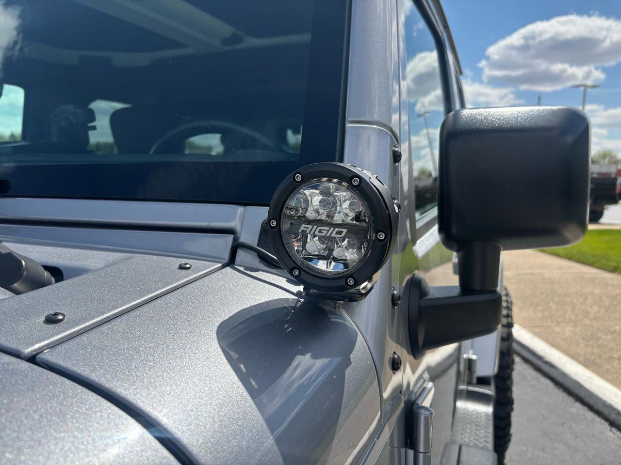 Used 2016 Jeep Wrangler Unlimited Sahara w/ Dual Top Group AWD/4WD image 32