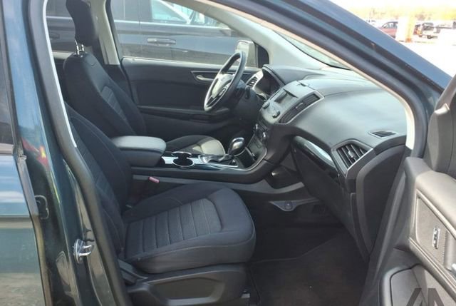 Used 2016 Ford Edge SE AWD/4WD image 5