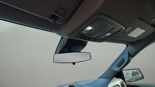 Used 2024 Chevrolet Silverado 1500 Custom image 23