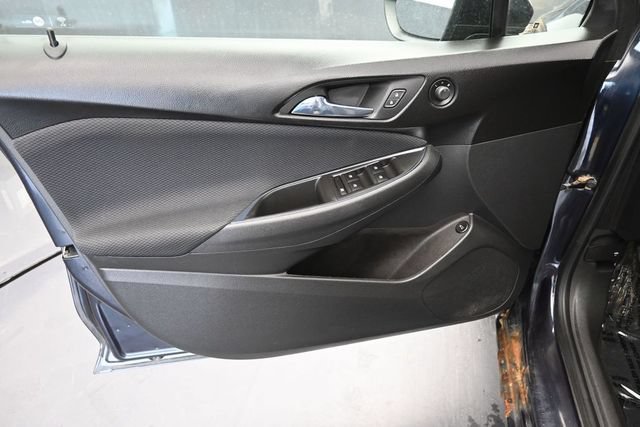 Used 2016 Chevrolet Cruze LS FWD image 16