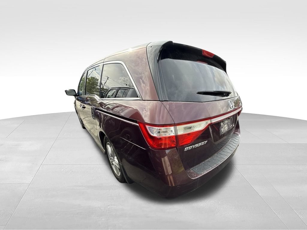 Used 2011 Honda Odyssey Touring Elite image 4