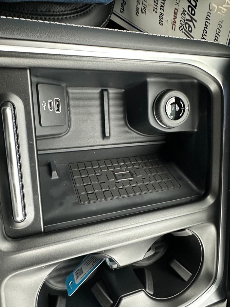 New 2025 Ford Expedition Platinum w/ Stealth Performance Package image 42