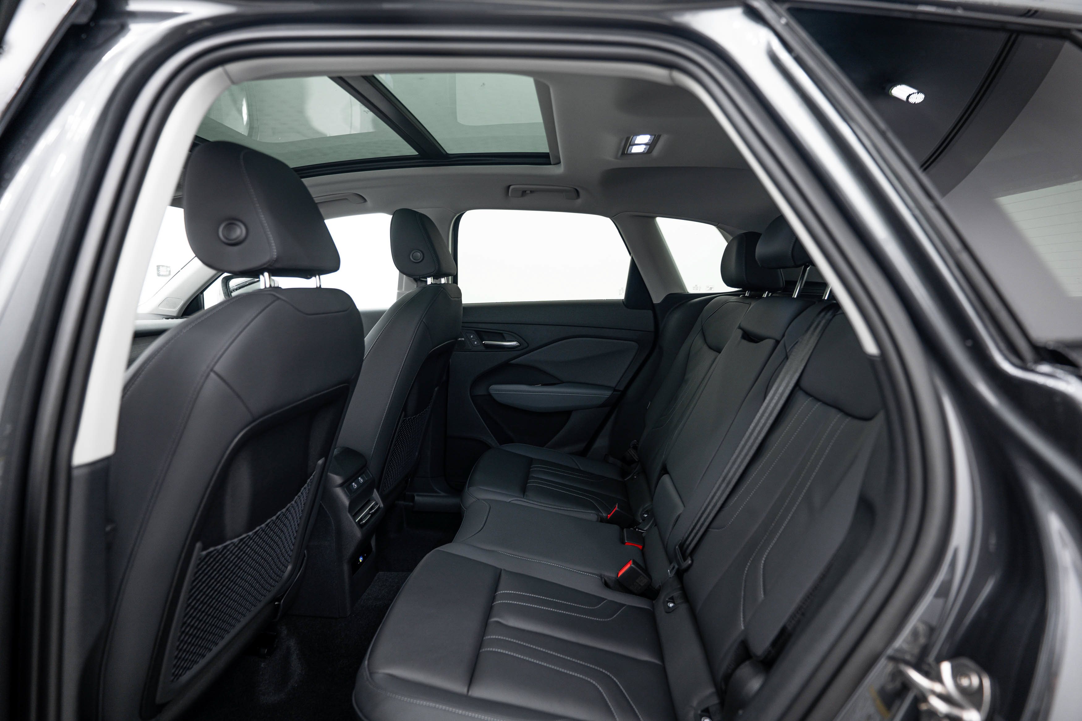 New 2026 Audi Q3 quattro 2.0T AWD/4WD image 18