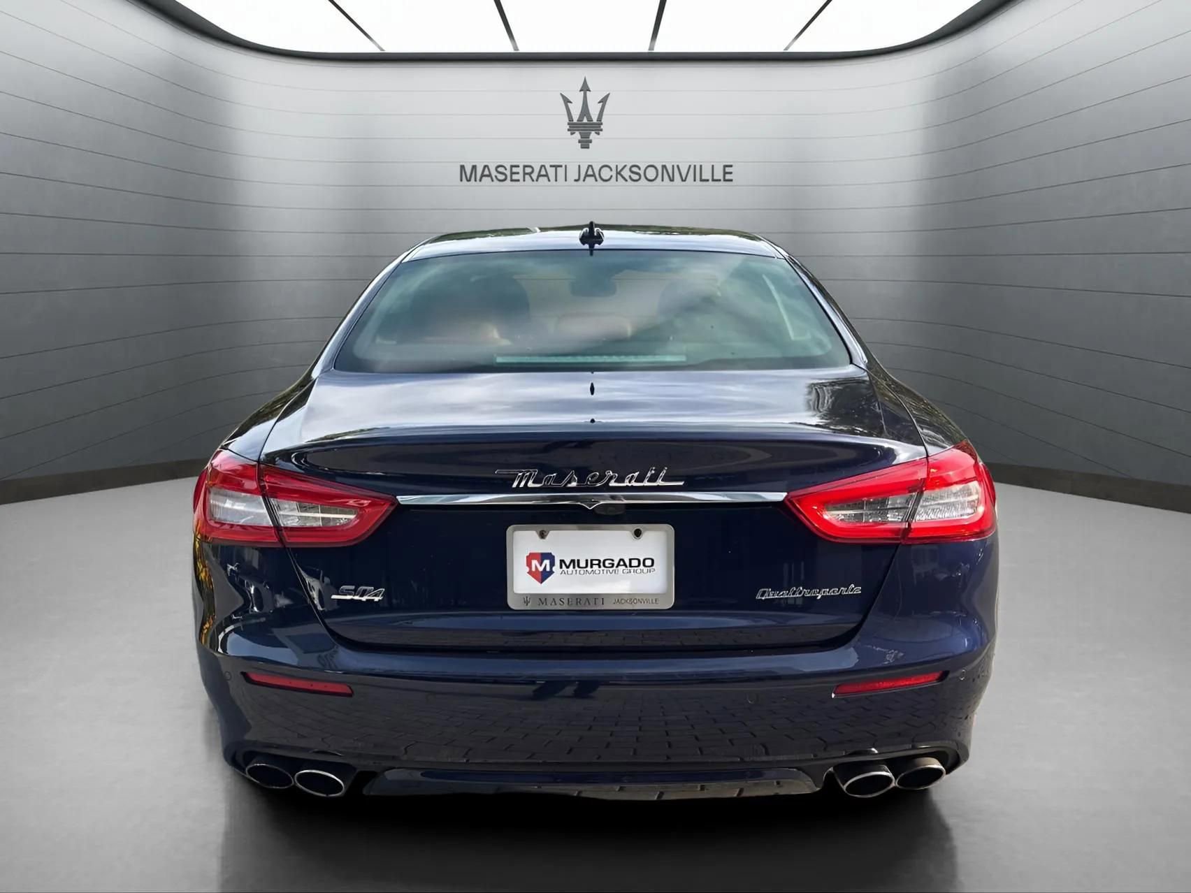 Used 2017 Maserati Quattroporte S GranLusso Q4 AWD/4WD image 8
