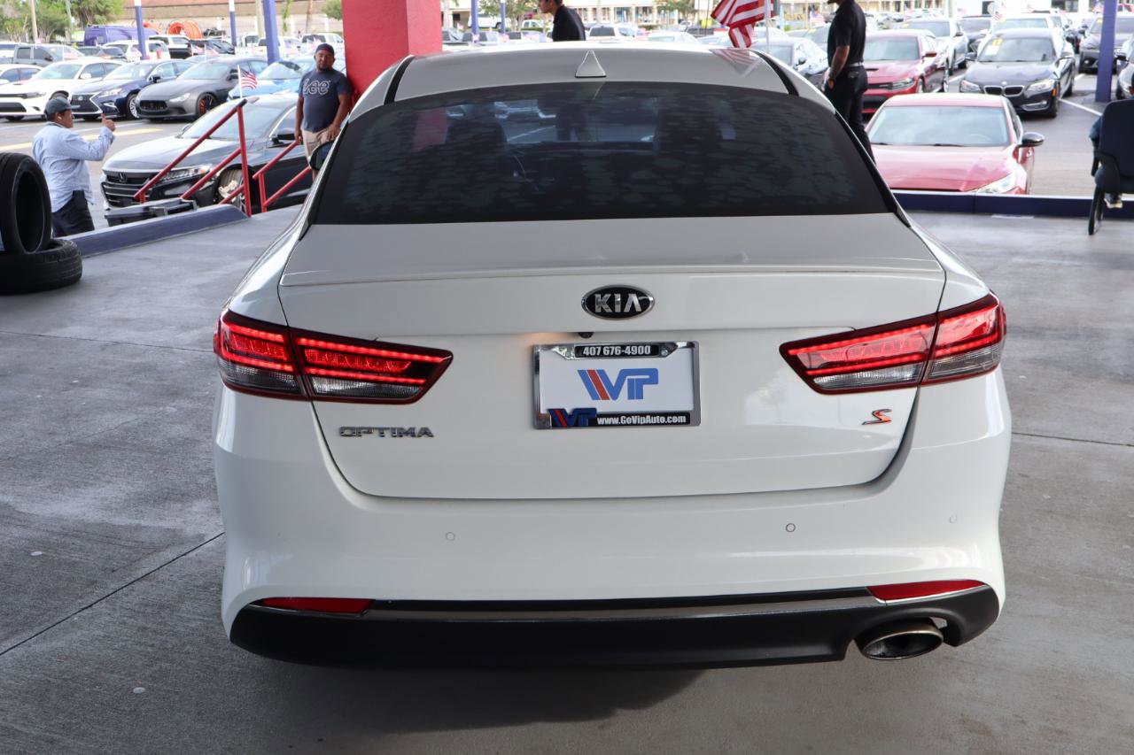 Used 2018 Kia Optima S FWD image 6