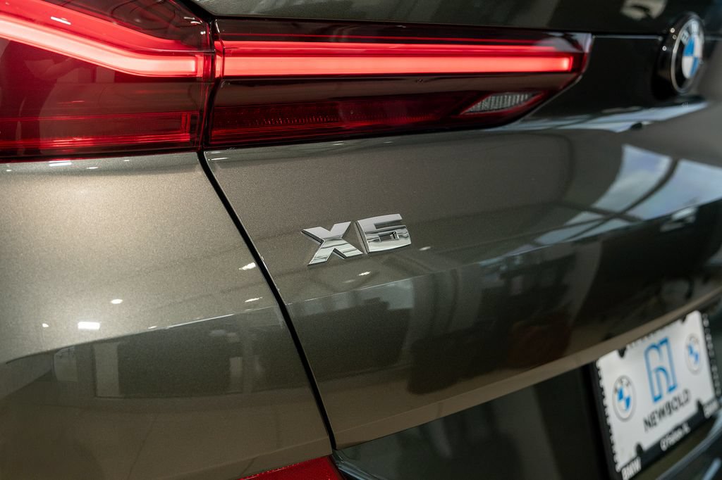 New 2027 BMW X6 M60i w/ Climate Comfort Package AWD/4WD image 14