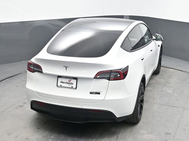 Used 2022 Tesla Model Y Long Range AWD/4WD image 33