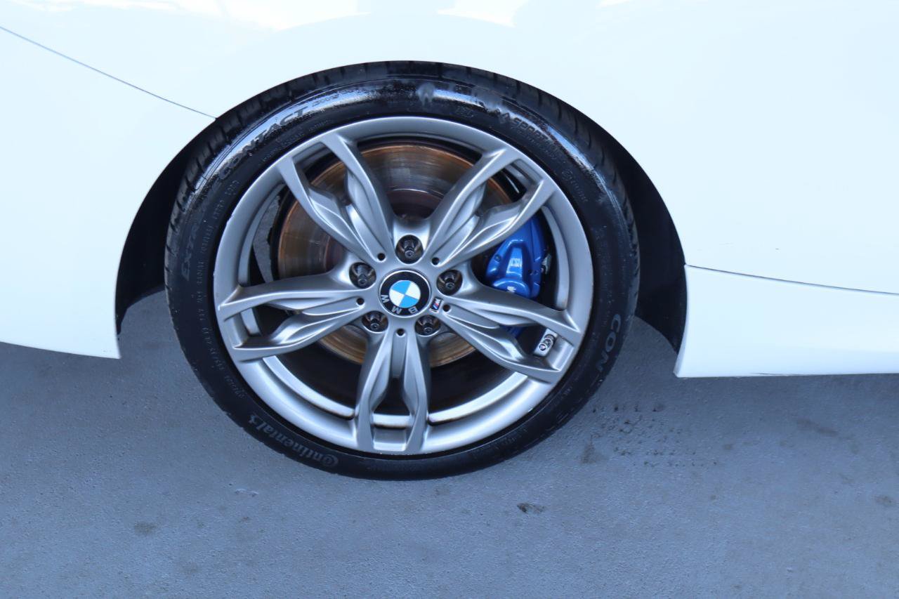 Used 2014 BMW M235i Coupe RWD image 6