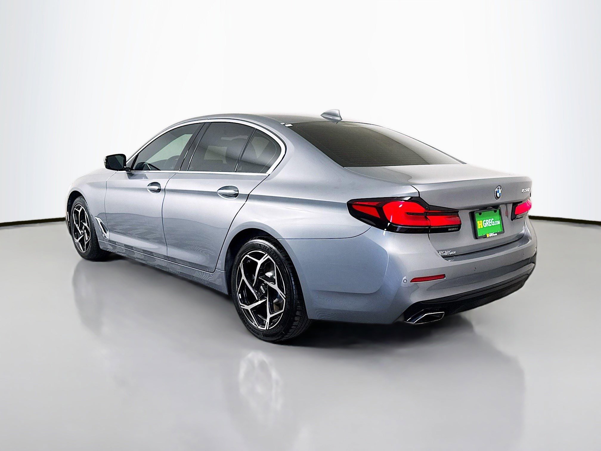 Used 2023 BMW 530i w/ Premium Package RWD image 7