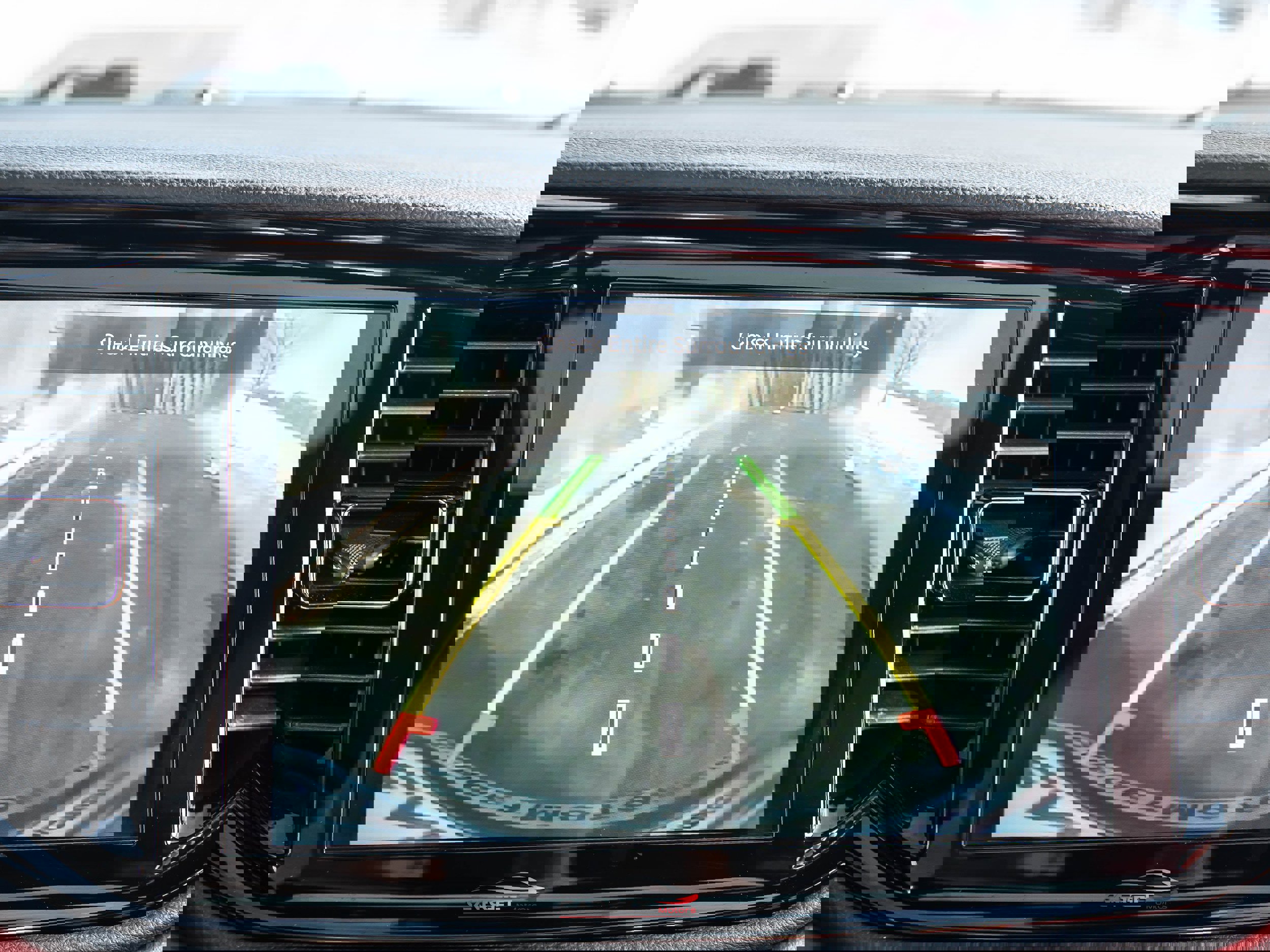 Used 2021 Dodge Durango R/T w/ Technology Group AWD/4WD image 34