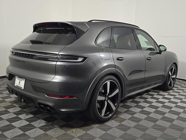 Certified 2025 Porsche Cayenne GTS image 7
