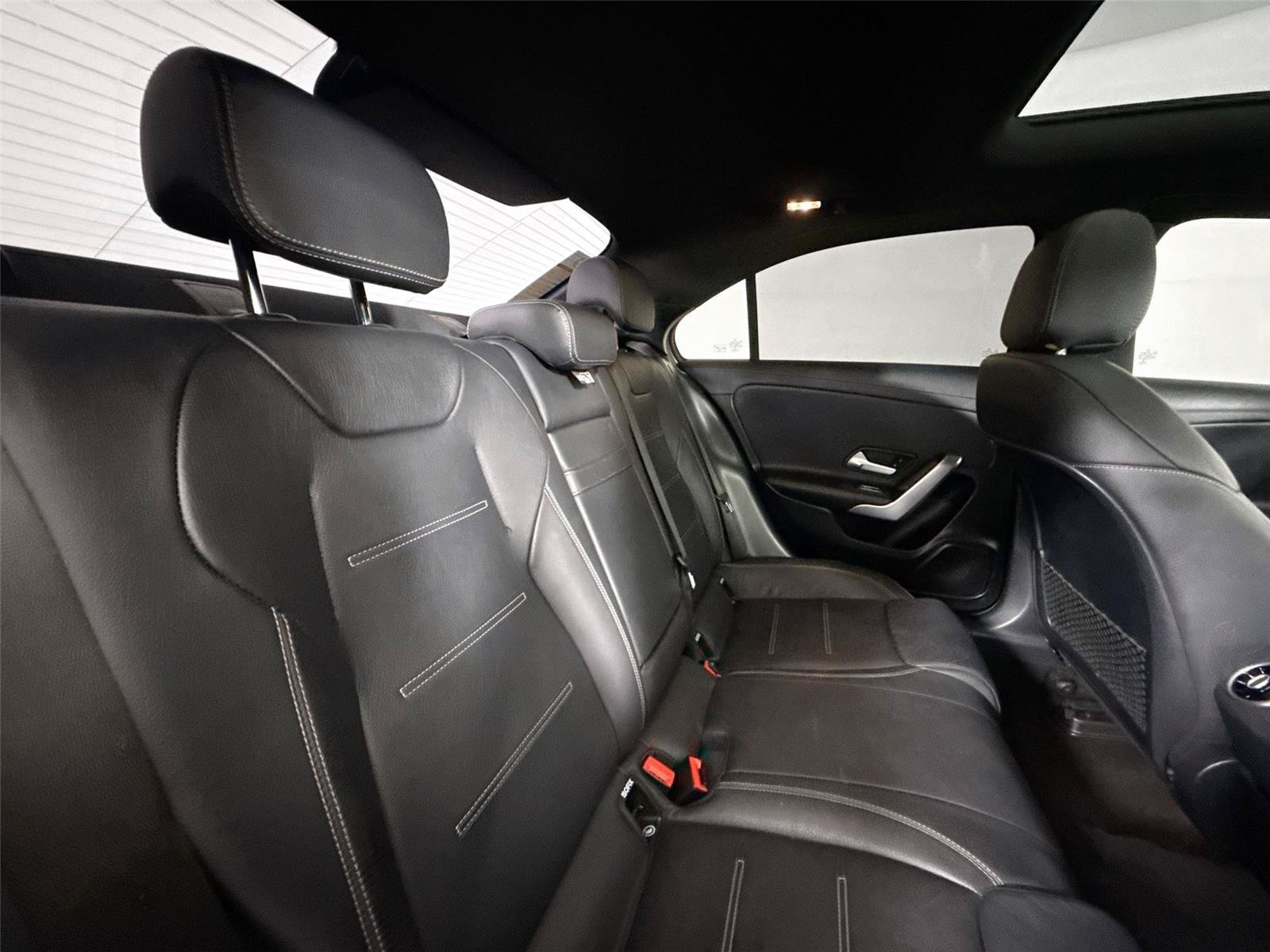 Used 2019 Mercedes-Benz A 220 4MATIC image 40