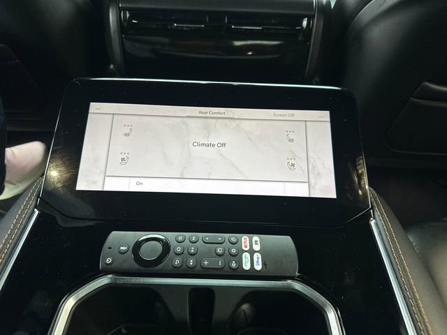 Used 2024 Jeep Grand Wagoneer Series III w/ Rear Seat Video Group 1 image 25