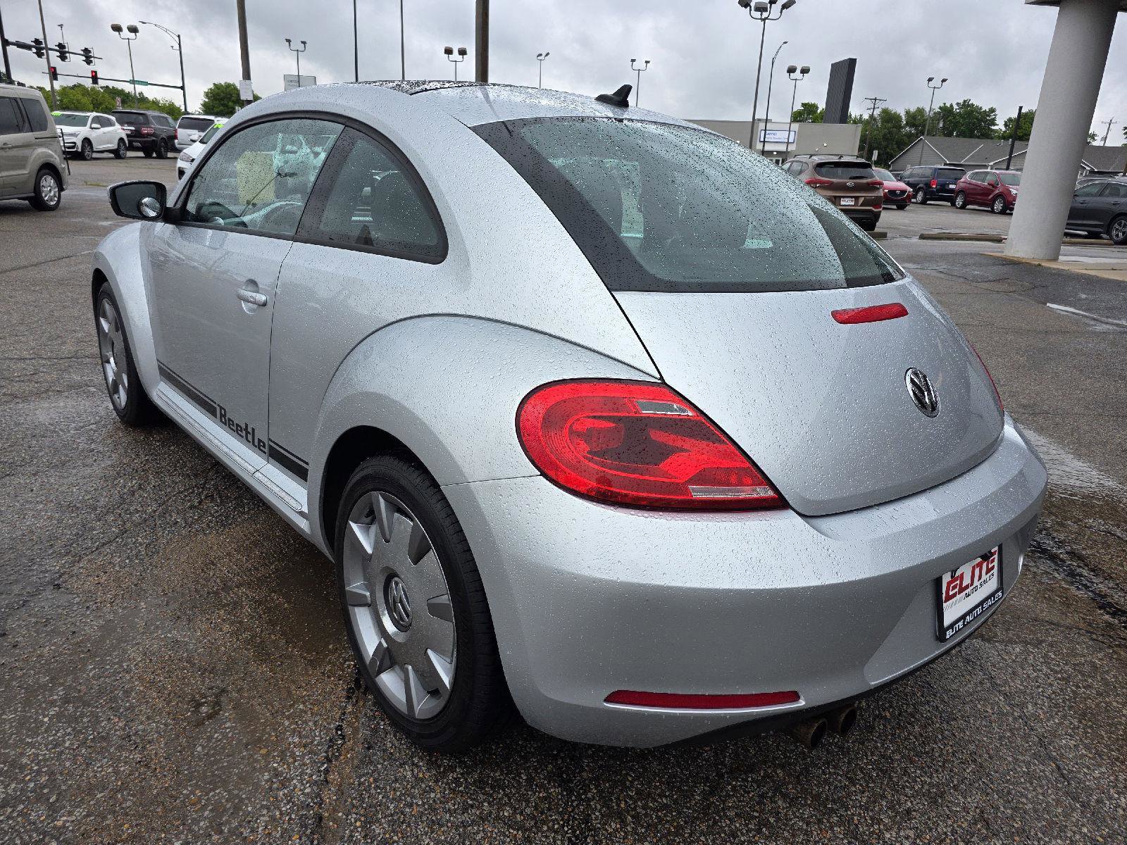 Used 2014 Volkswagen Beetle 2.5 FWD image 7