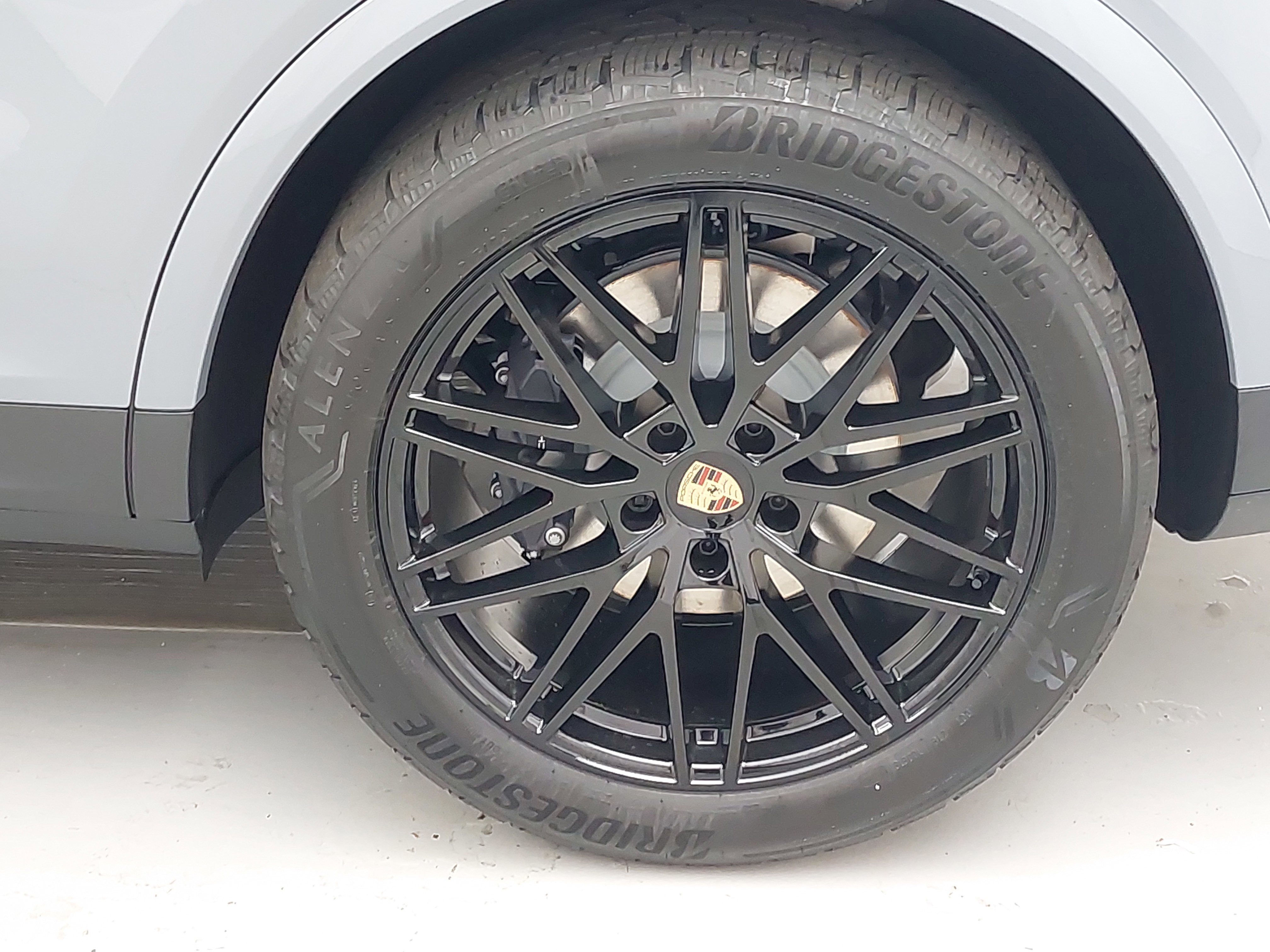 New 2026 Porsche Cayenne image 36