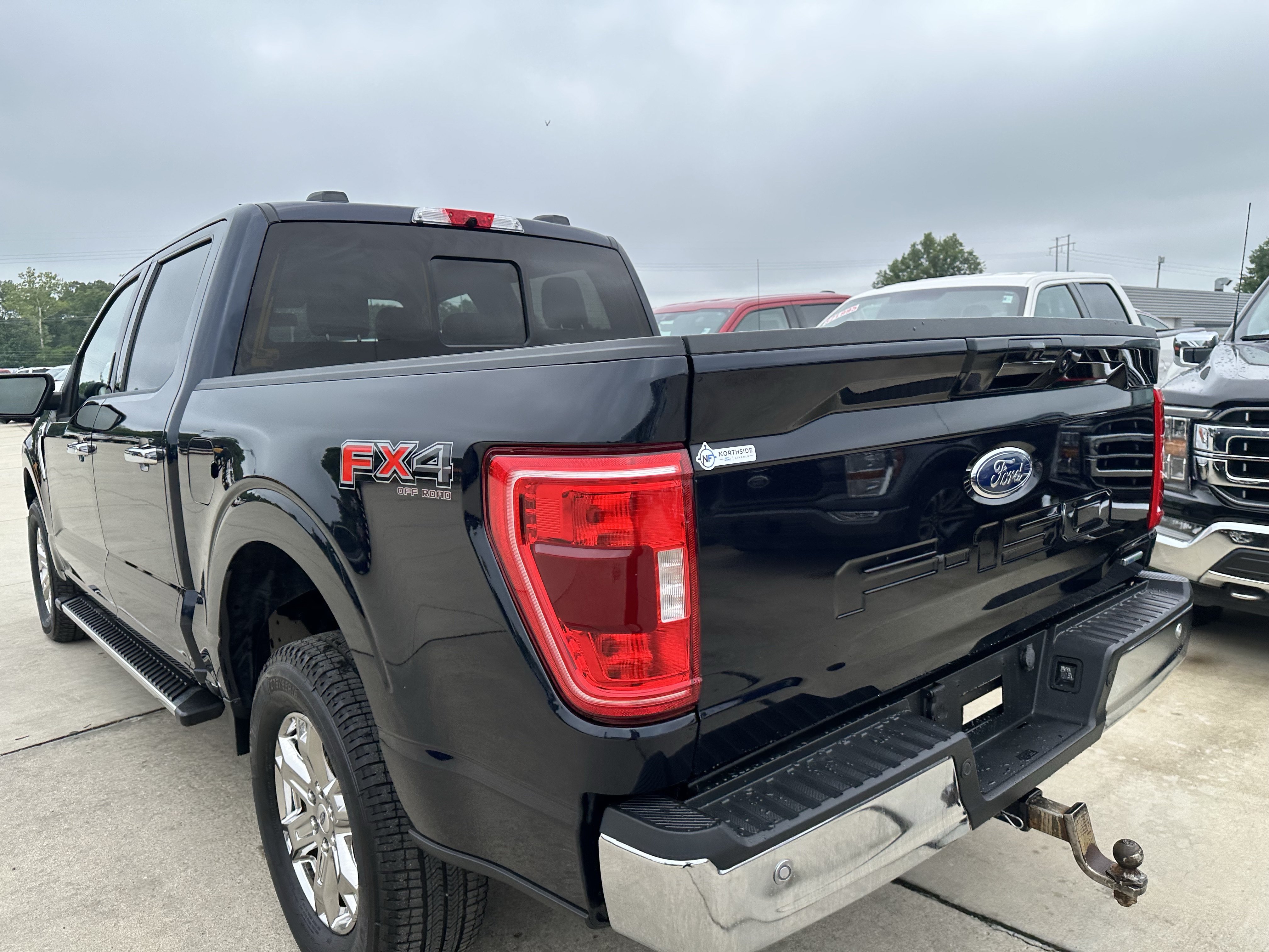 Used 2022 Ford F150 XLT w/ Equipment Group 302A High AWD/4WD image 8