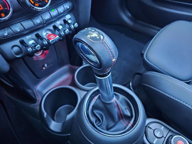 Used 2019 MINI Cooper S w/ Premium Package FWD image 31